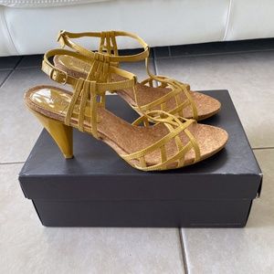 Kenneth Cole Reaction Yellow Sandal Heels